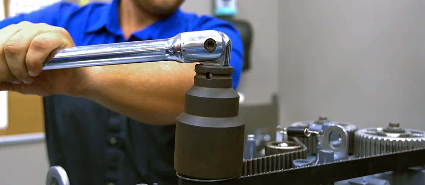 Suzuki Outboard Marine Mechanic