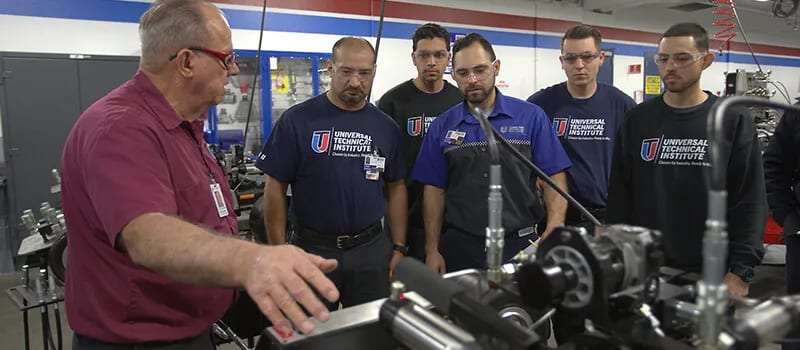 Attend Night Classes for Diesel Mechanic & Auto Mechanic Training