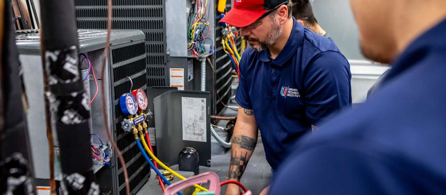 HVAC SCHOOL NEAR TORRANCE, CA: START TRAINING FOR A CAREER