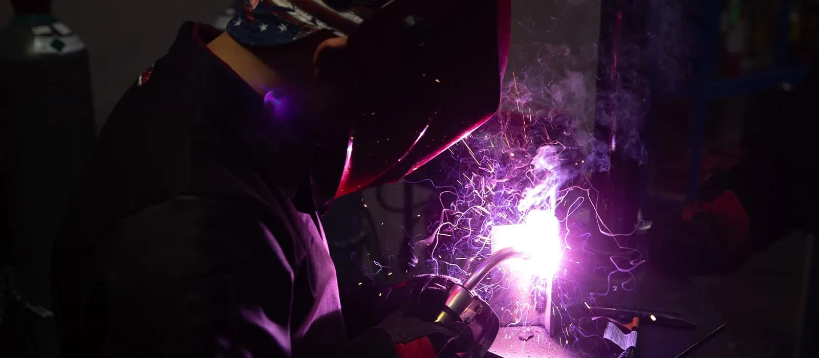 How To Become a Welder in California in 3 Steps