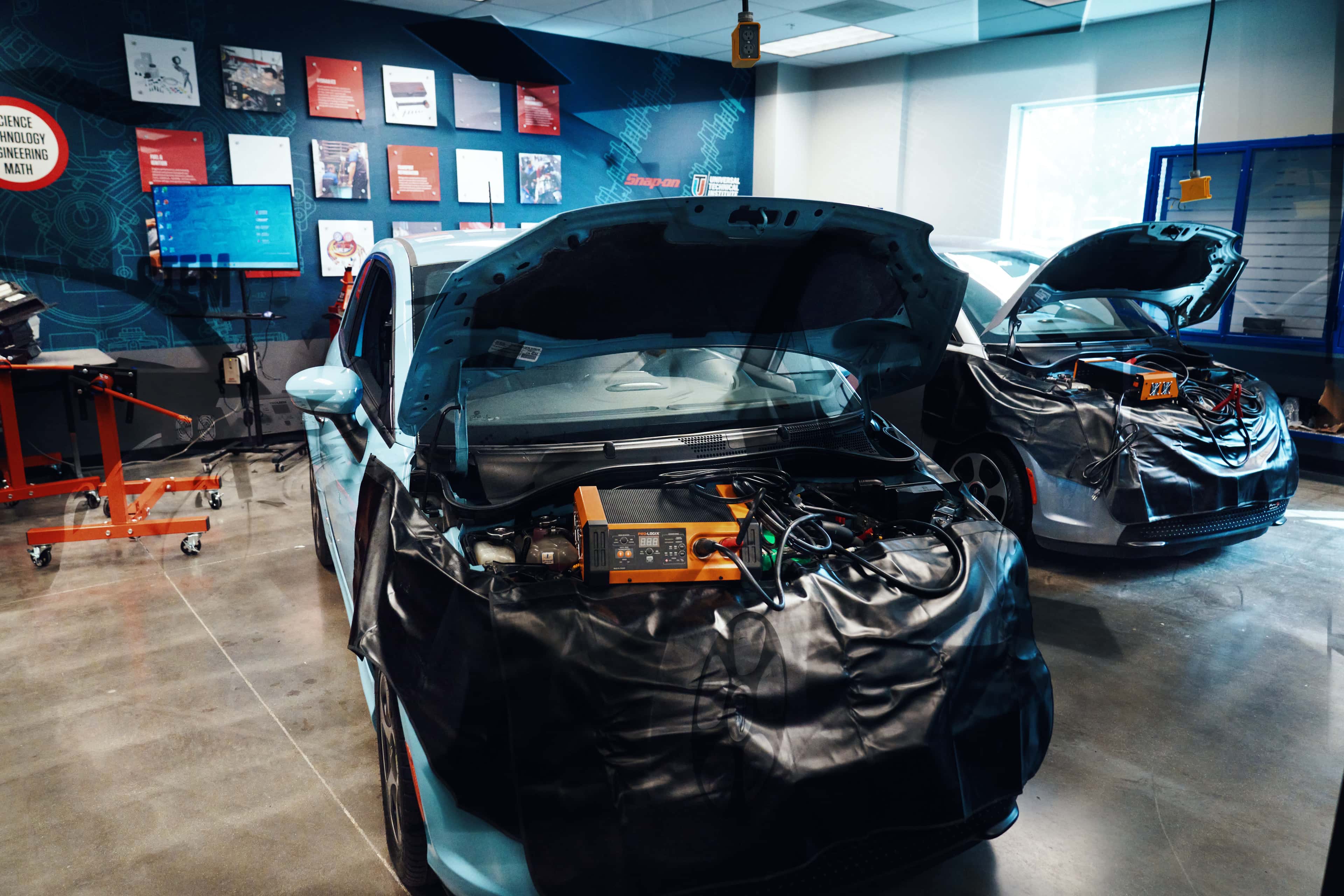 Battery Electric Vehicle Technology Course