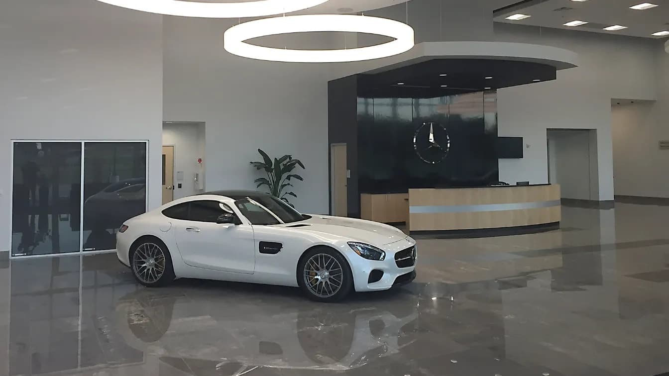 MERCEDES-BENZ TECHNICIAN TRAINING PROGRAM