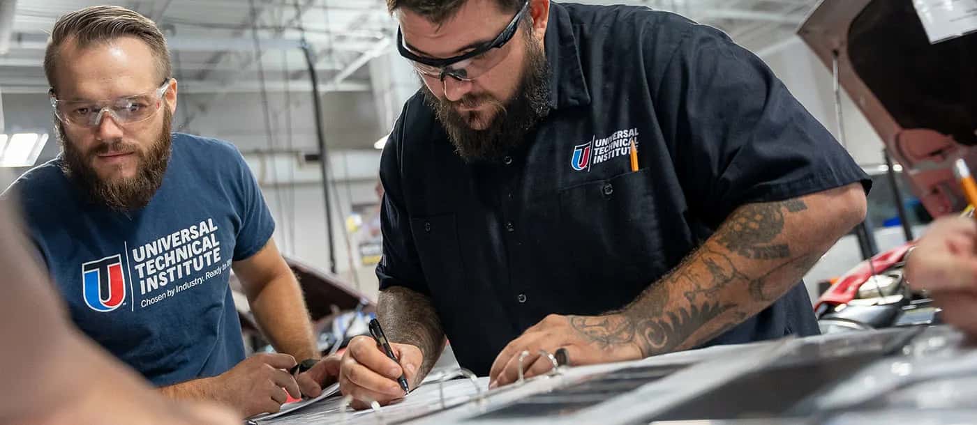 DISCOVER AUTO MECHANIC TRAINING NEAR KISSIMMEE, FLORIDA