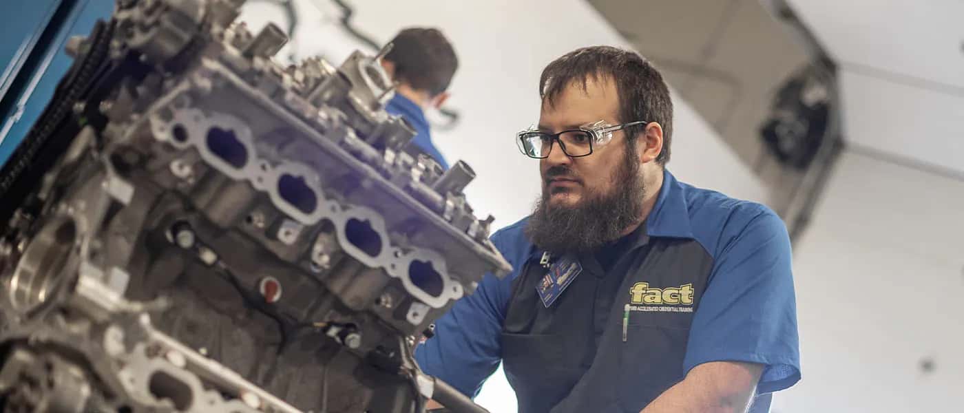 AUTO MECHANIC SCHOOL NEAR PEORIA, AZ