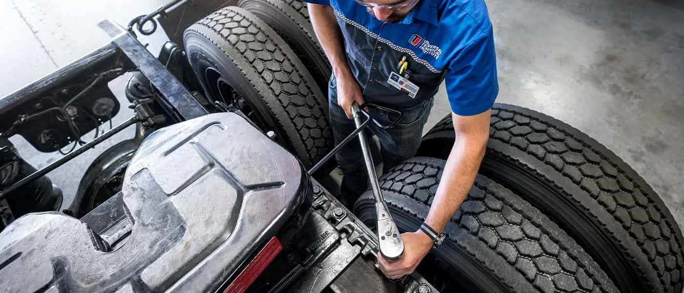 Diesel Mechanic Training Near Clifton, New Jersey