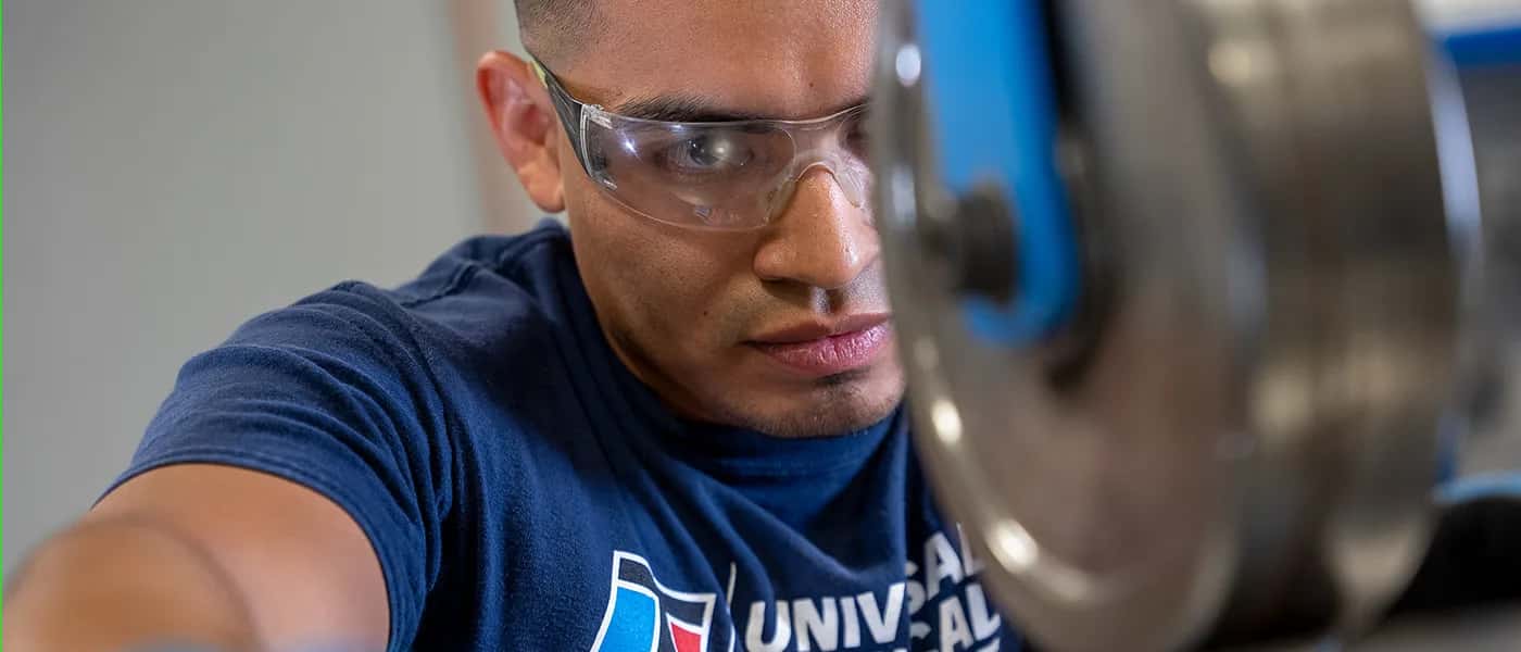 START YOUR DIESEL MECHANIC TRAINING JOURNEY NEAR BETHLEHEM, PENNSYLVANIA