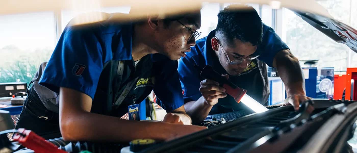 Auto Mechanic School