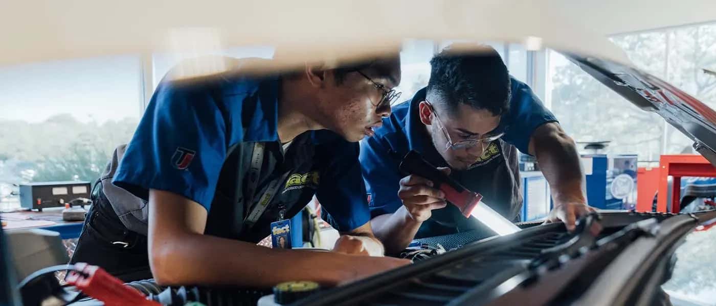 Auto Mechanic School Near Passaic, NJ: Get Trained at UTI