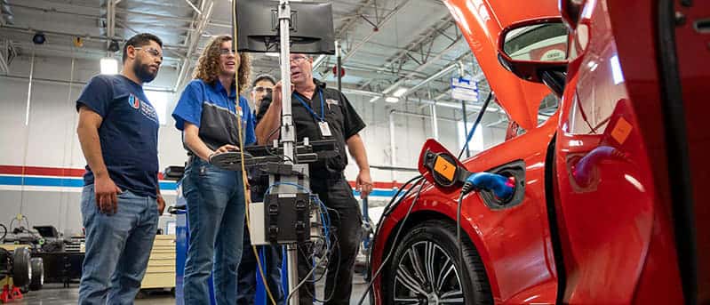 TRADE SCHOOL NEAR LOS ANGELES, CA