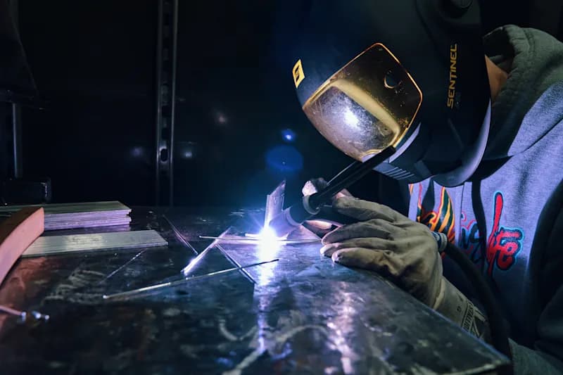 FY22-MIAT-Canton-WELDING-RS3771-1