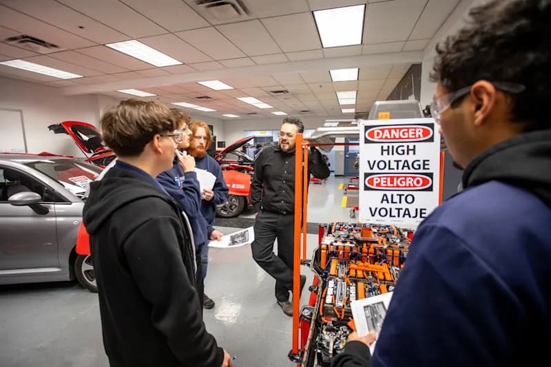 251202_Avondale_EV-50